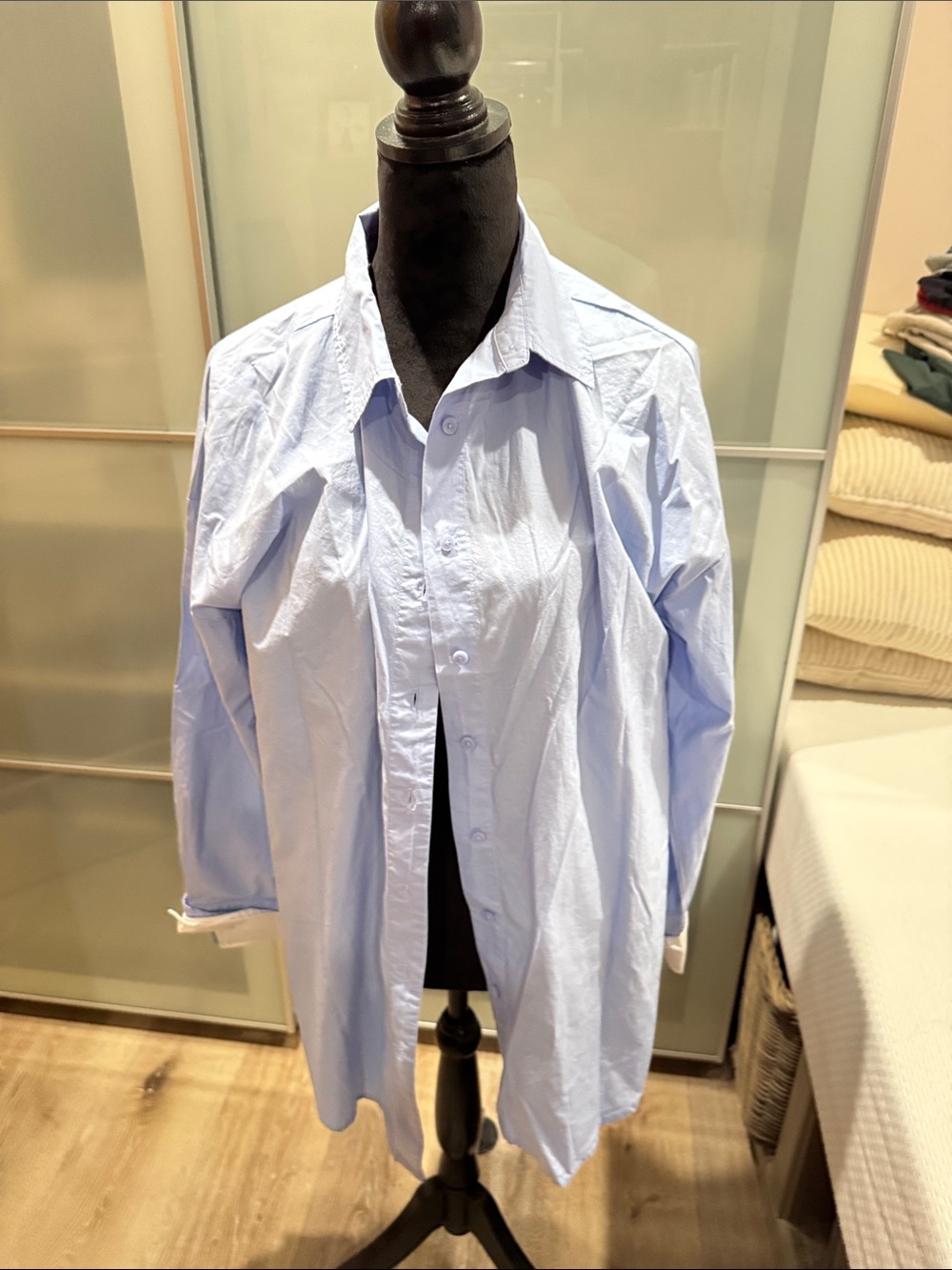 Women's Light Blue Button-Up Shirt - Classic Collared Style